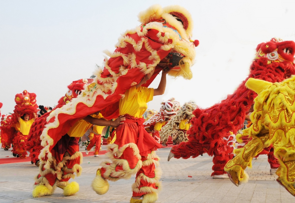 Традиційними для всіх Новорічних свят на сході Азії вважаються карнавали