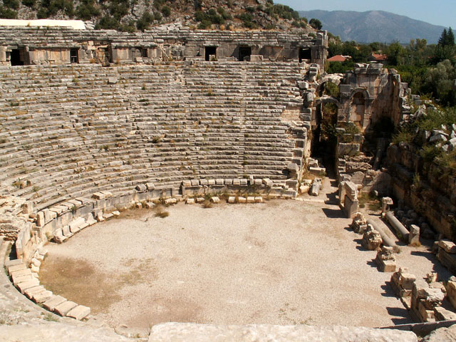 Міри гробниці в Світі   User: Simm   Руїни греко-римського театру в стародавньому місті Миру   User: Simm