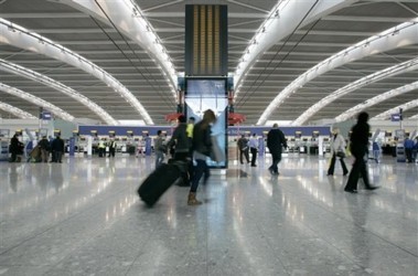 15 квiтня 2008, 17:01 Переглядів:   П'ятий термінал аеропорту Хітроу в Лондоні