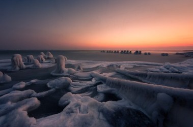 6 лютого 2012, 20:54 Переглядів:   Чорне море прикрашають химерні брили льоду