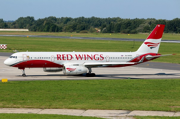 Авіакомпанія Ред Вінгс (Red Wings) володіє шістьма літаками моделі Ту 204 (Tupolev Tu-204)