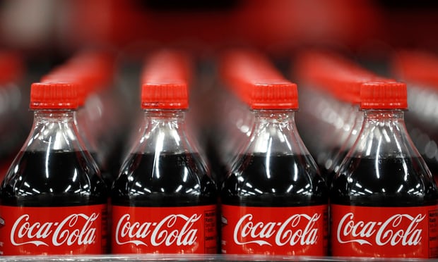 Coca-Cola збирається досягти поліпшень   екологічної ситуації   , Інвестуючи кілька мільйонів фунтів в саму передову установку з переробки пластикових пляшок, засновану в Лінкольнширі
