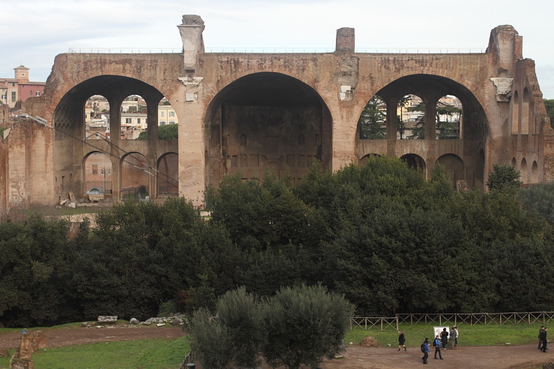 Будували всього 4 роки, темпи будівництва у древніх римлян були приголомшливими