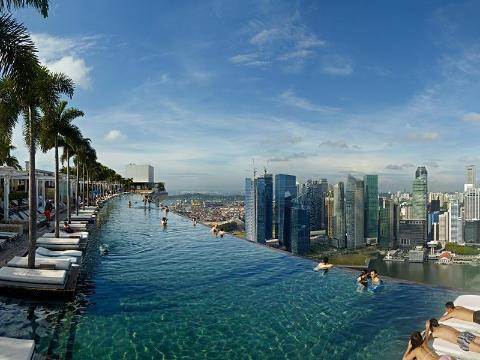 Забронюйте готель в Сінгапурі: