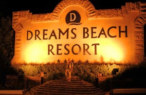 Вважаю Dreams Beach Resort 5 * гідним готелем, звичайно, це не «4 сезони» і навіть не Хілтон Вотерфул, але ж і цінову категорію не порівняти