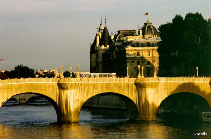The Pont Neuf Wrapped, Paris 1975-85